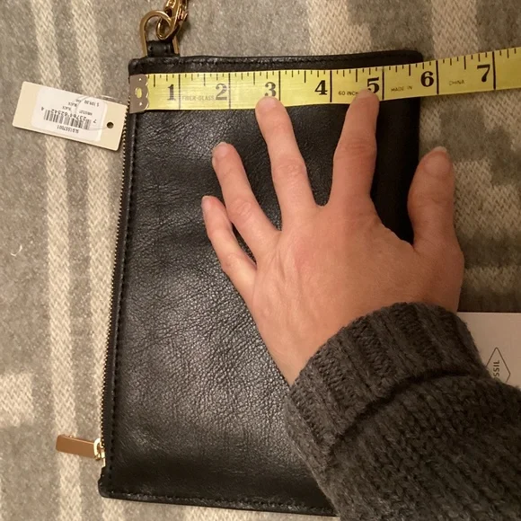 NWT, Fossil Leather Wristlet, black, >50% off - Picture 7 of 9